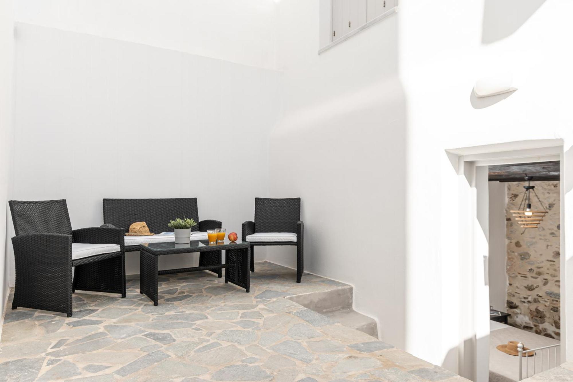 The White Stone House Apartment Naxos City Bagian luar foto