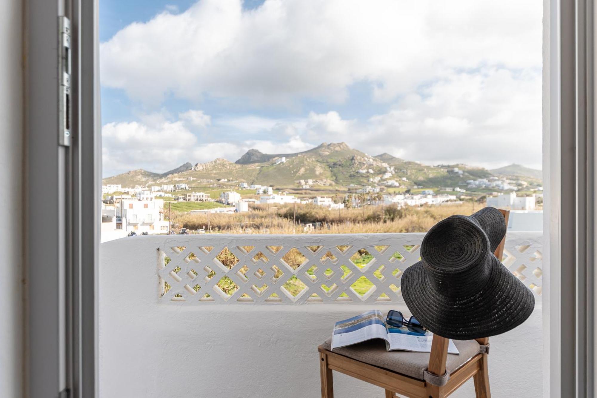 The White Stone House Apartment Naxos City Bagian luar foto