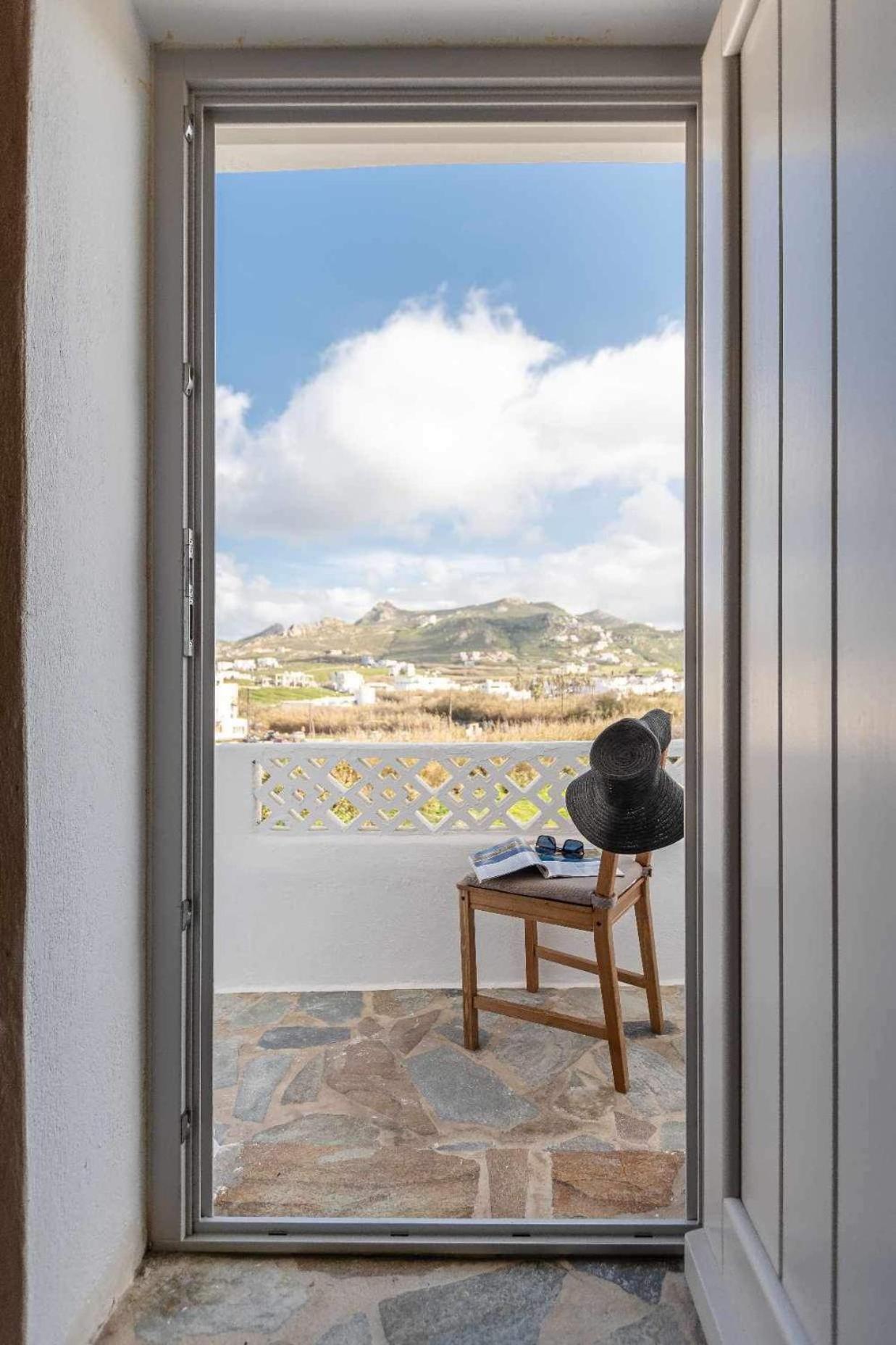 The White Stone House Apartment Naxos City Bagian luar foto